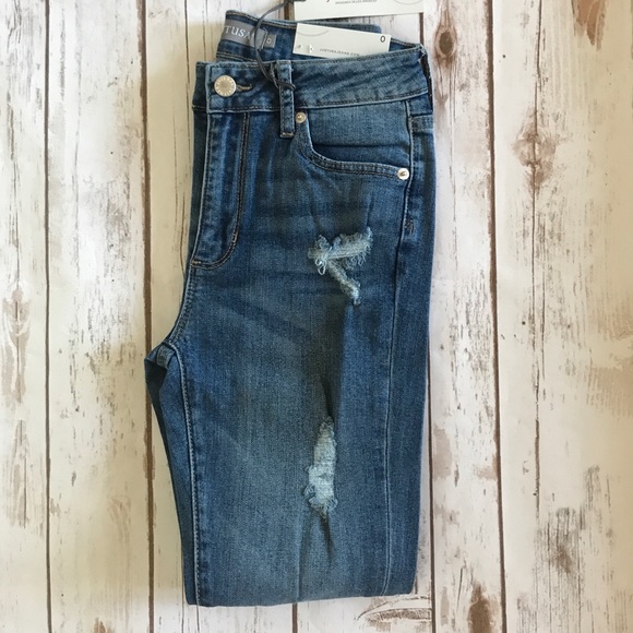 1 left⬇️JustUSA High Rise Distressed Skinny Jeans - Picture 2 of 15